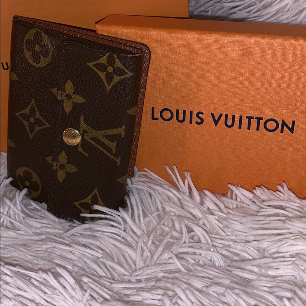 Authentic Louis Vuitton Wallet